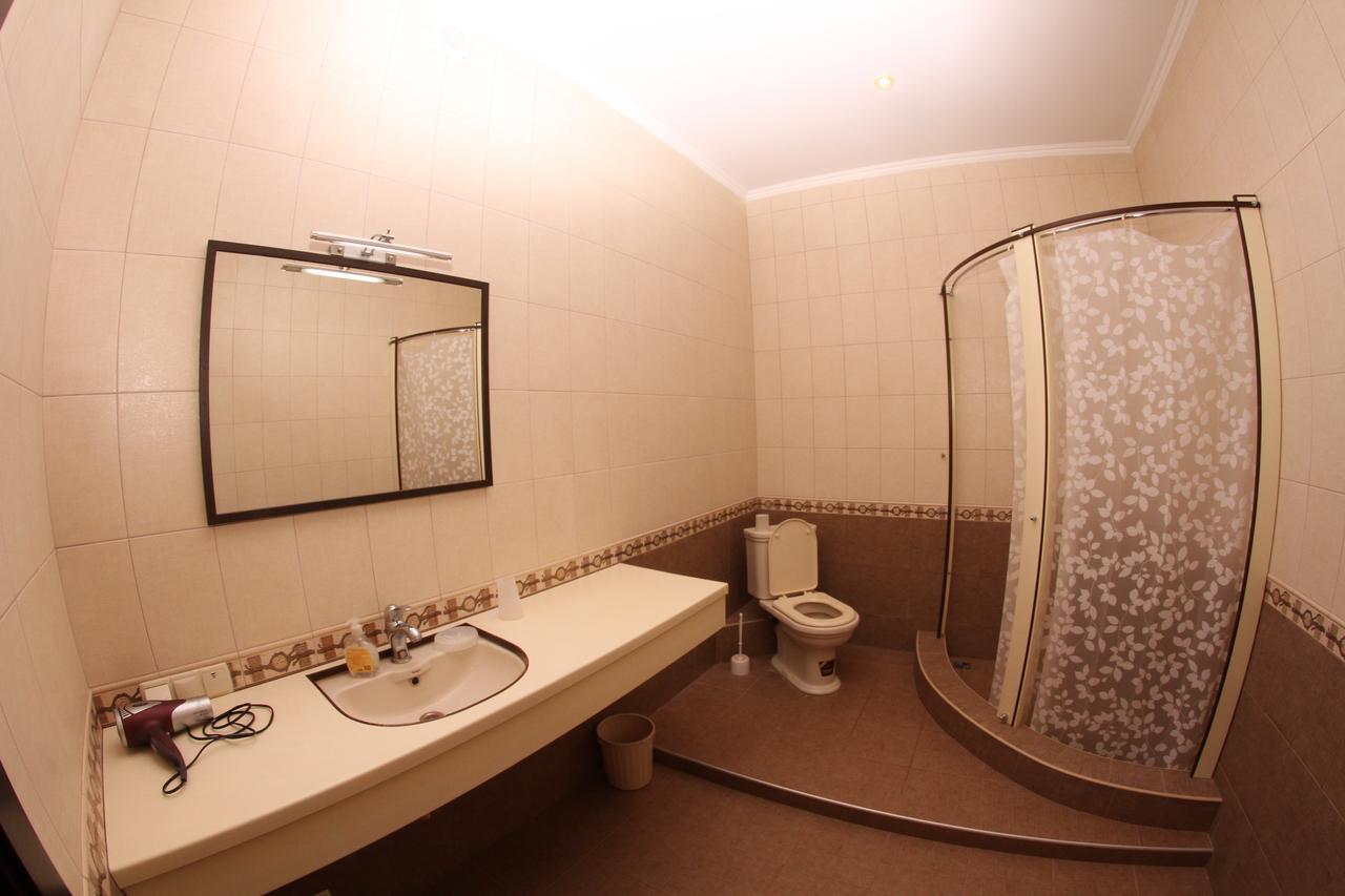 Uyut Chernihiv Exterior photo