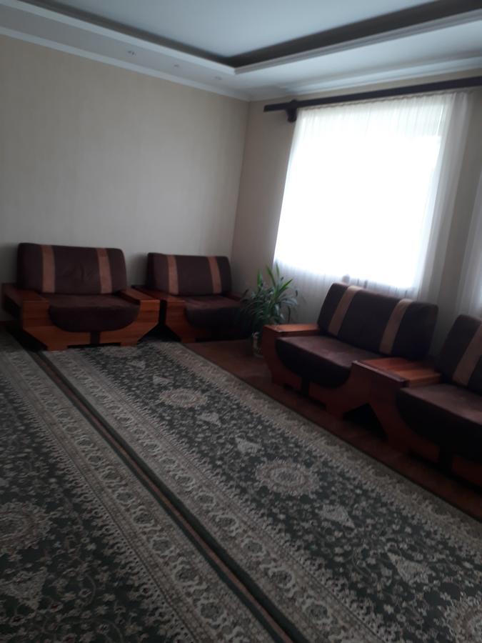 Uyut Chernihiv Exterior photo